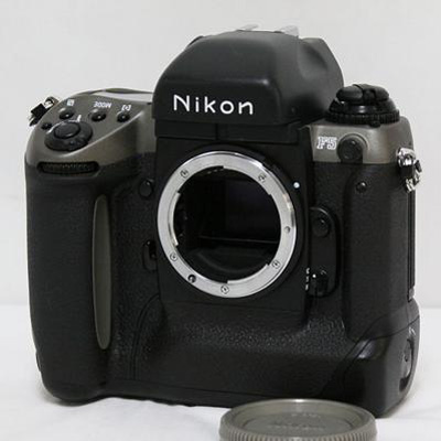 Nikon jR | F5 {fB 50NLOfbÔ承i 11,000~