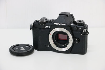 【買取実績】OLYMPUS オリンパス OM-D E-M5 Mark II ボディ ブラック