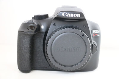 【買取実績】Canon(キャノン) EOS kiss X80　EF-18-55　IS Ⅱ　レンズキット