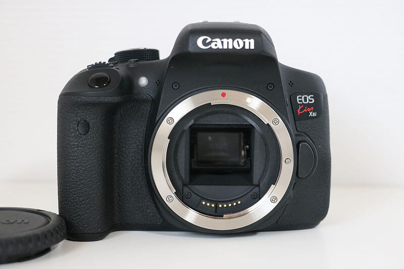 【買取実績】Canon キャノン EOS Kiss X8i ダブルズームキット