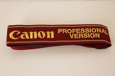 【買取実績】Canon キャノン プロストラップ PROFESSIONAL VERSION 本刺繍タイプ