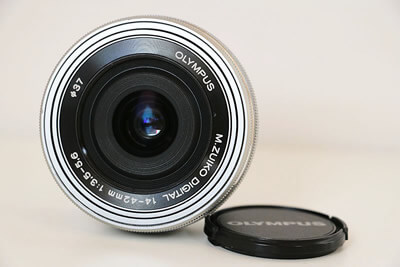 【買取実績】OLYMPUS オリンパス M.ZUIKO DIGITAL ED 14-42mm F3.5-5.6 EZ