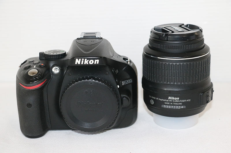 【買取実績】Nikon ニコン D5200 18-55 VR レンズキット