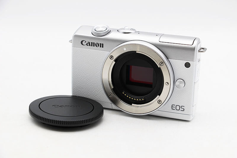 【買取実績】Canon キャノン EOS M200 ボディ ホワイト