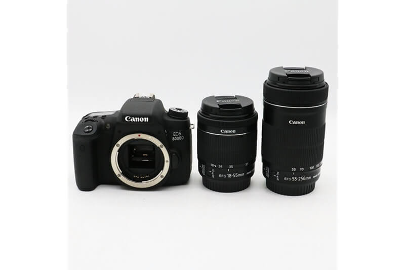 【買取実績】CANON キャノン EOS 8000D ダブルズームキット