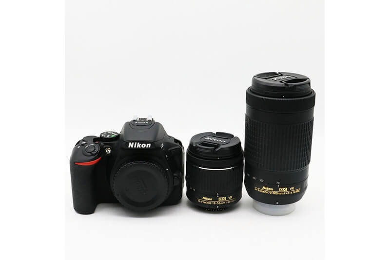 【買取実績】Nikon ニコン D5600 ダブルズームキット ブラック