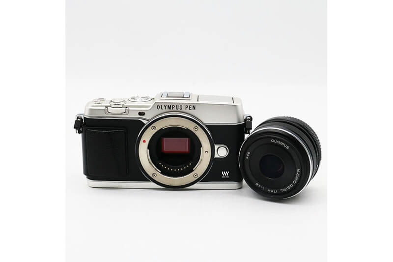 【買取実績】OLYMPUS オリンパス PEN E-P5 17mm F1.8レンズキット シルバー