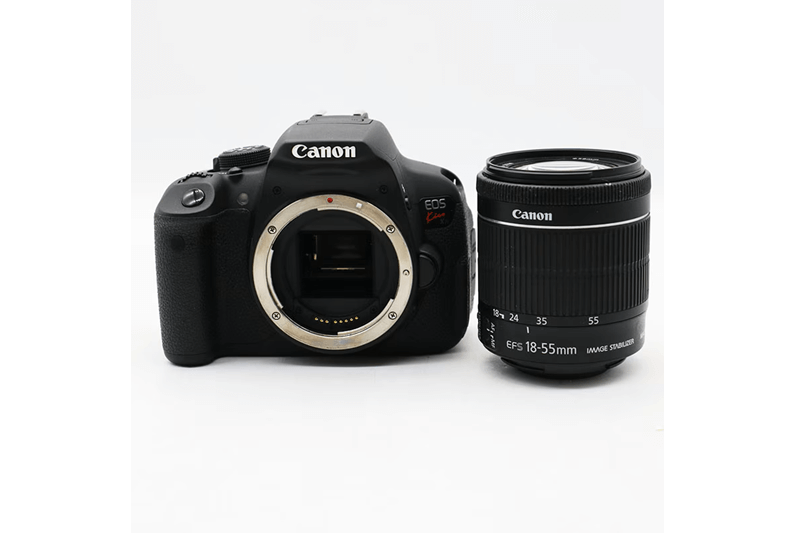 【買取実績】Canon キャノン EOS Kiss X7i EF-S18-55 IS STM レンズキット ブラック