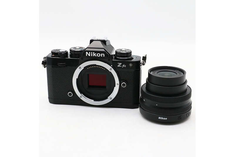 【買取実績】Nikon ニコン Zfc 16-50 VR ブラック レンズキット