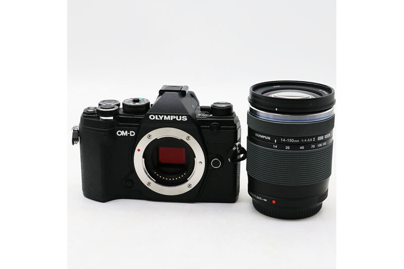 【買取実績】OLYMPUS オリンパス E-M5 MarkⅢ OM-D 14-150mm II レンズキット ブラック