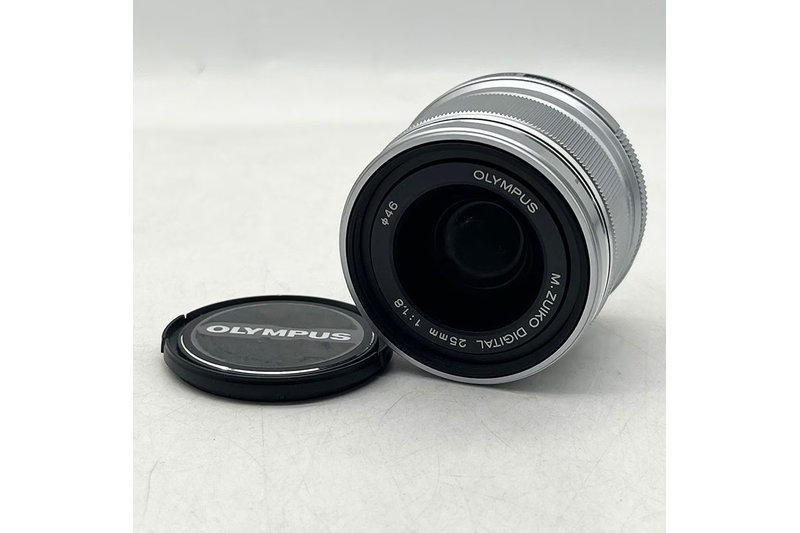 【買取実績】OLYMPUS オリンパス M.ZUIKO DIGITAL 25mm F1.8 シルバー 高画質標準レンズ